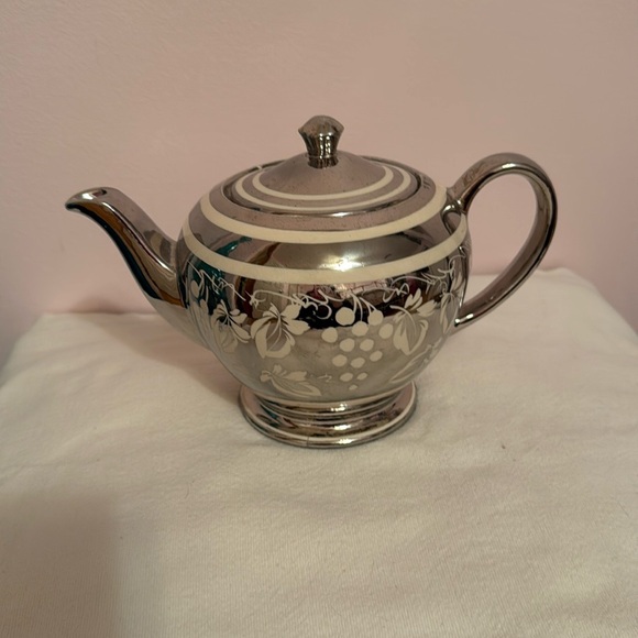 Other - Vintage Sadler Made In England Teapot